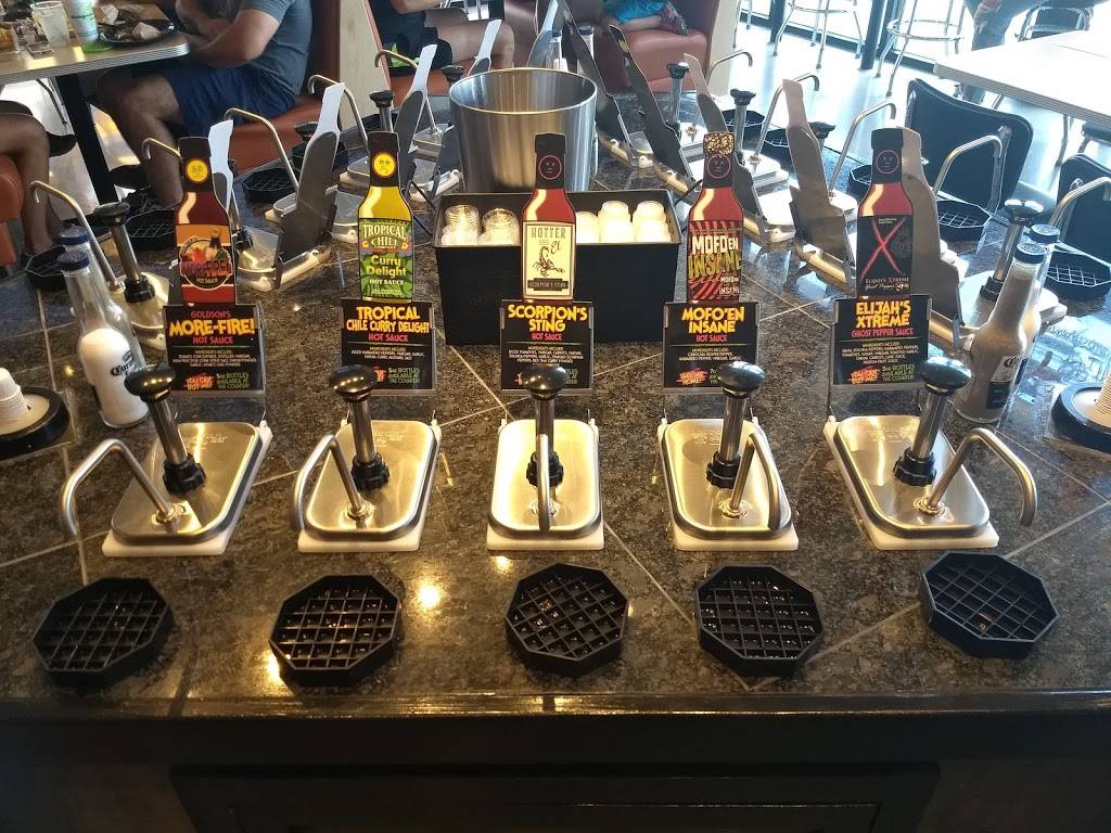 Tijuana Flats | restaurant | In Crest Pointe Towne Center, 2050 Bloomingdale Ave, Valrico, FL 33596, USA | 8133242009 OR +1 813-324-2009