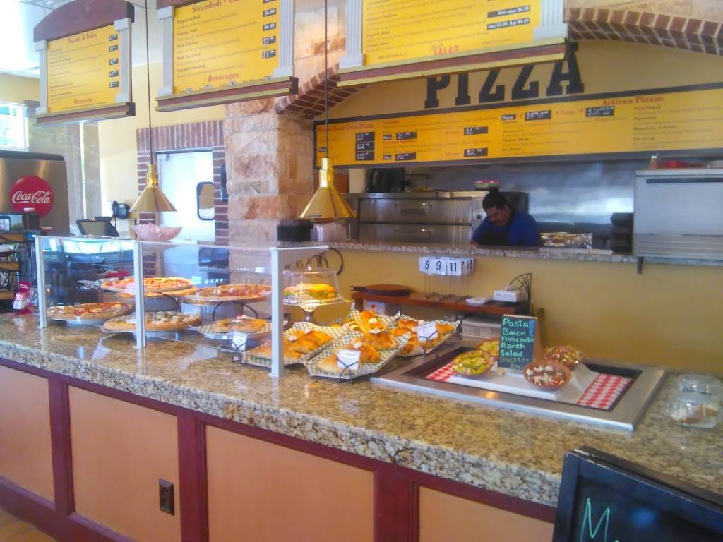 Luciano Neighborhood Pizzeria | restaurant | 2414 Babcock Rd #100, San Antonio, TX 78229, USA | 2102551863 OR +1 210-255-1863