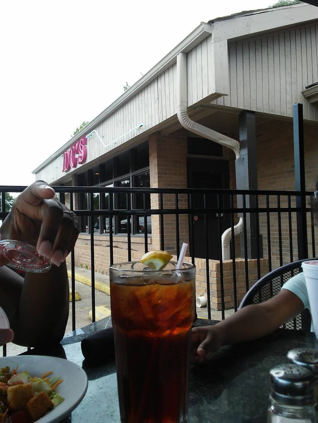 D Cs Sports Bar & Steakhouse | restaurant | 1601 W Laurel Ave, Eunice, LA 70535, USA | 3374577001 OR +1 337-457-7001