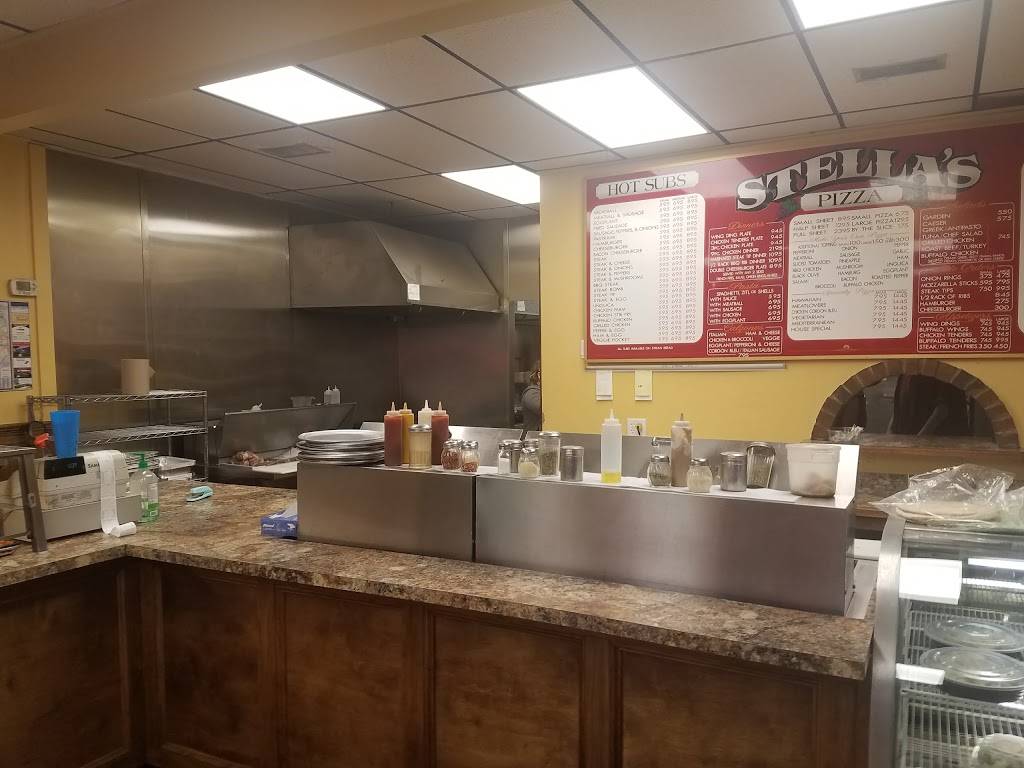Stellas Pizza | restaurant | 197 Crescent St, Brockton, MA 02302, USA | 5085842464 OR +1 508-584-2464