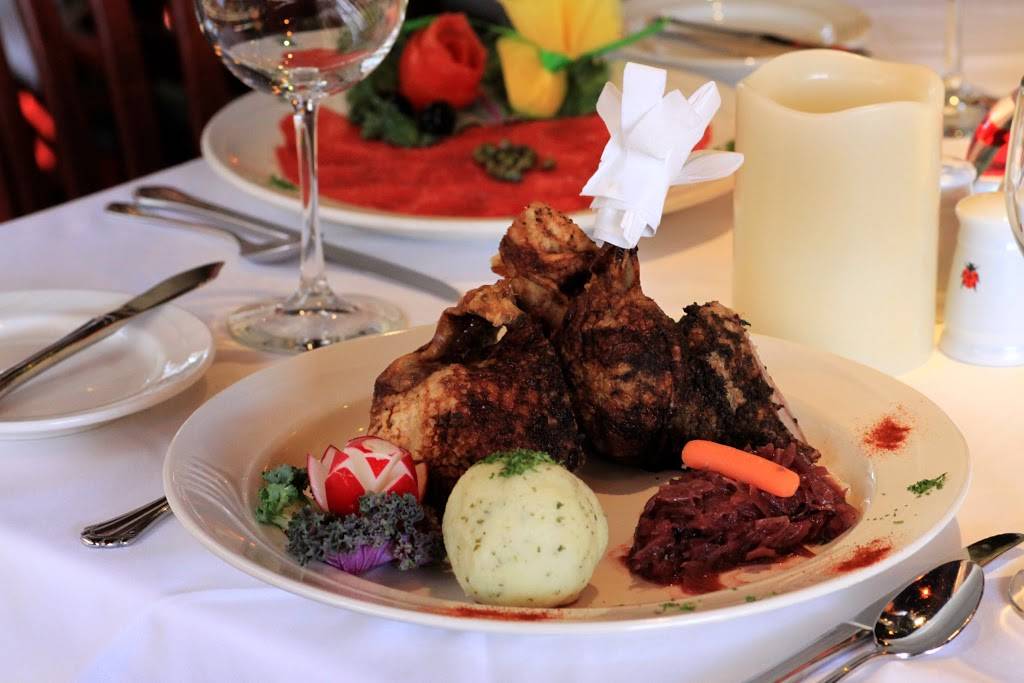 Heidelberg Restaurant Cocoa Beach | restaurant | 2910, 7 N Orlando Ave, Cocoa Beach, FL 32931, USA | 3217836806 OR +1 321-783-6806