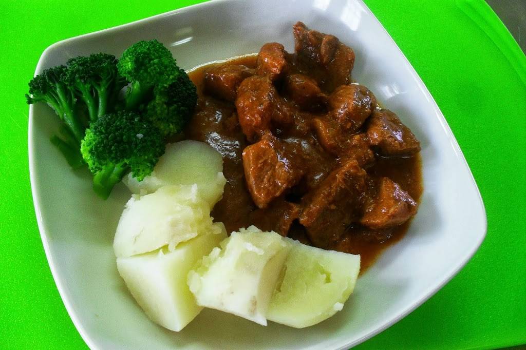 Les Copines Cuisinent Val-Bélair | meal takeaway | 1566 Rue Emerson, Québec, QC G3K 2R5, Canada | 4184071197 OR +1 418-407-1197