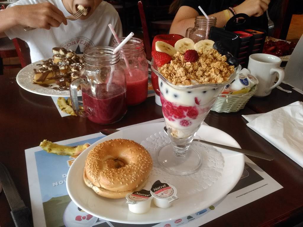 Eggsquis | restaurant | 1600 6e Rue, Trois-Rivières, QC G8Y 5B8, Canada | 8196940004 OR +1 819-694-0004