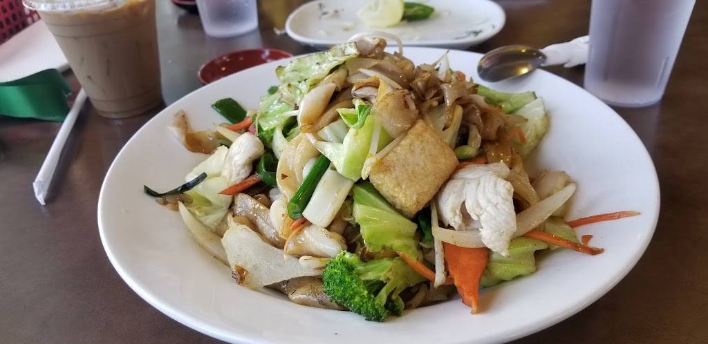 Yummy Trieu Chau | restaurant | 1688 Alum Rock Ave, San Jose, CA 95116, USA | 4089298839 OR +1 408-929-8839