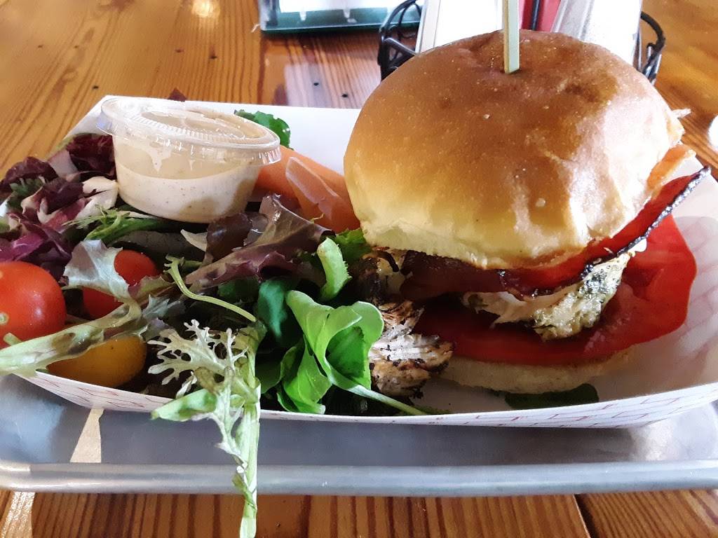 The Worthy Burger Too | restaurant | 114 Mad River Green, Waitsfield, VT 05673, USA | 8024962575 OR +1 802-496-2575