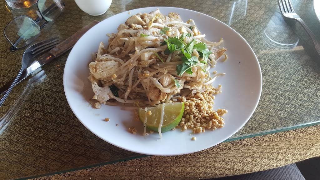 Bamboo Leaf | restaurant | 724 Main St, Bradley Beach, NJ 07720, USA | 7327741661 OR +1 732-774-1661