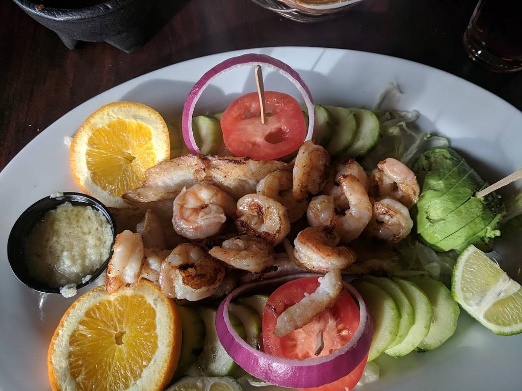 El Rey Mexican Bar and Grill | restaurant | 940 7th St, Novato, CA 94945, USA | 4158921471 OR +1 415-892-1471