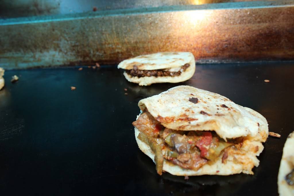 Gorditas El Sabor De Mi Pueblo | restaurant | 9416, 3113 Crows Landing Rd, Modesto, CA 95358, USA | 2092325373 OR +1 209-232-5373