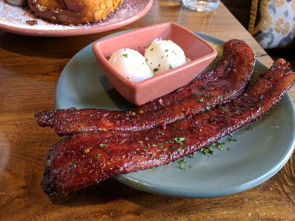 Berkeley Social Club | restaurant | 2050 University Ave, Berkeley, CA 94704, USA | 5109005858 OR +1 510-900-5858