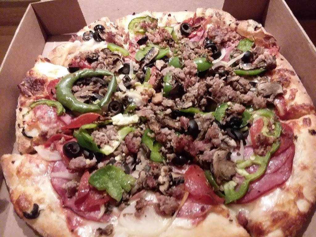 Giovannis Pizza Mesa | restaurant | 1905 Cliff Dr, Santa Barbara, CA 93109, USA | 8055607492 OR +1 805-560-7492