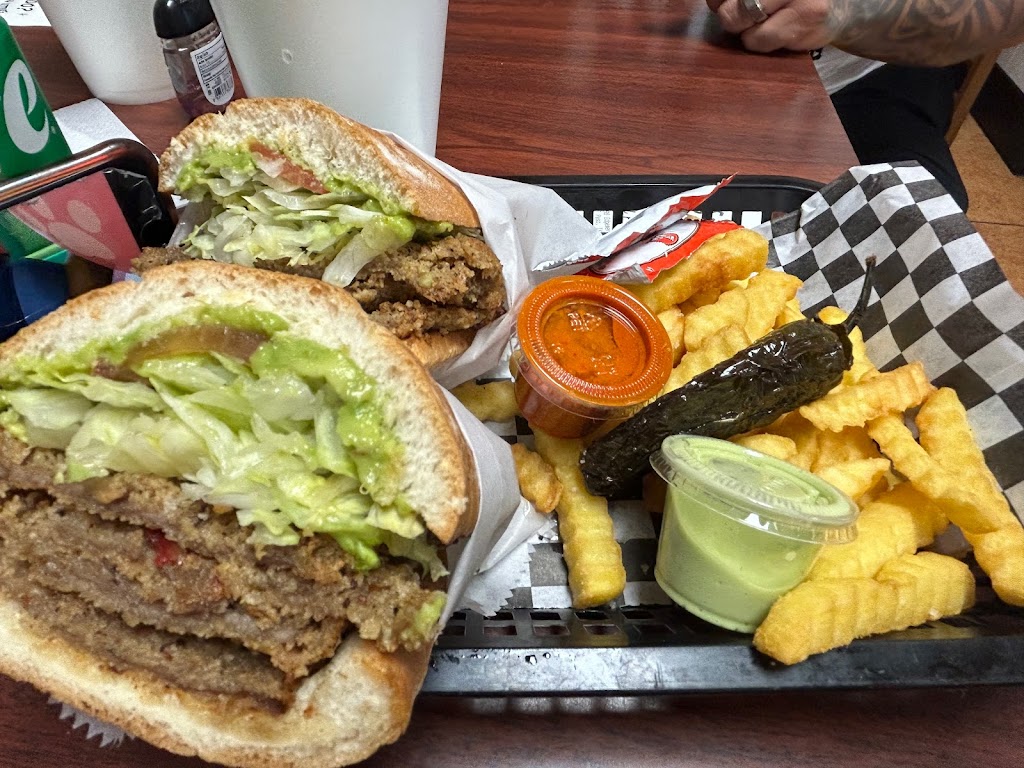 Chuco Tortas | restaurant | 12798 Edgemere Blvd Space B, El Paso, TX 79938, USA | 9157458288 OR +1 915-745-8288