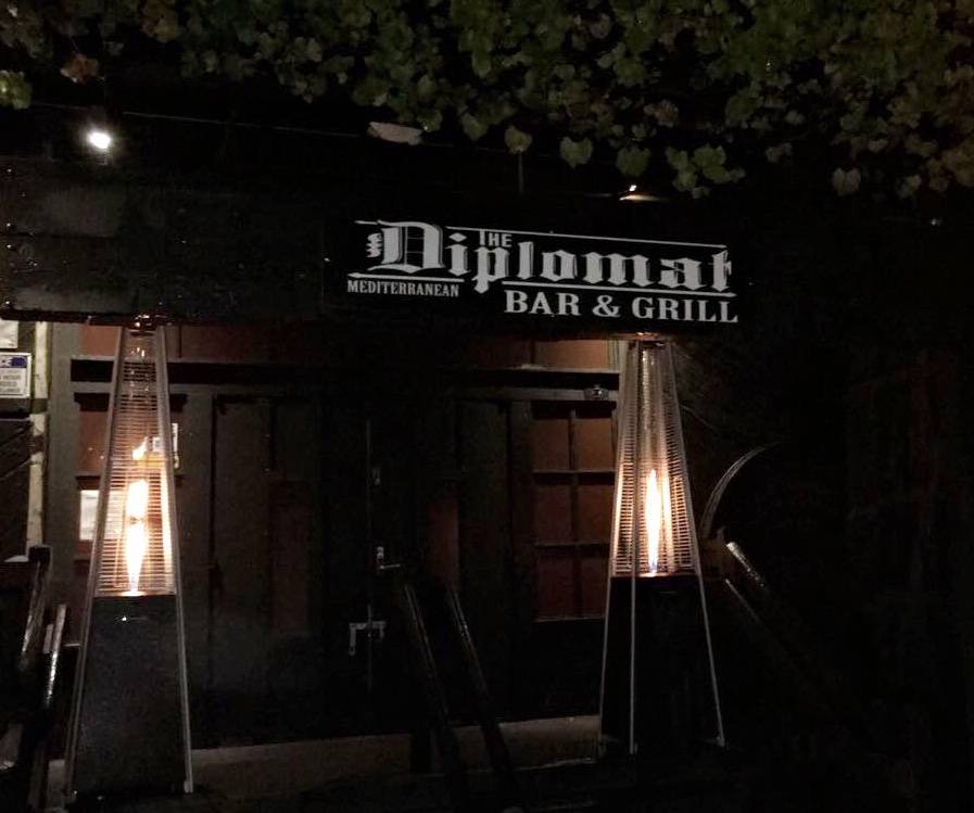 THE DIPLOMAT BAR & GRILL | restaurant | 8916 Foothill Blvd k1, Rancho Cucamonga, CA 91730, USA | 9093033351 OR +1 909-303-3351
