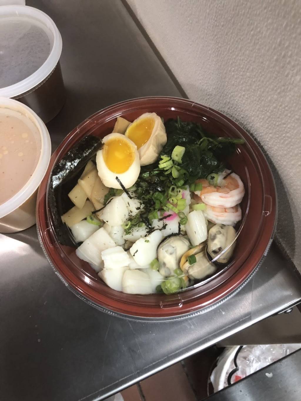 Asian bistro | restaurant | 641 Farmington Ave, Bristol, CT 06010, USA | 8605832800 OR +1 860-583-2800