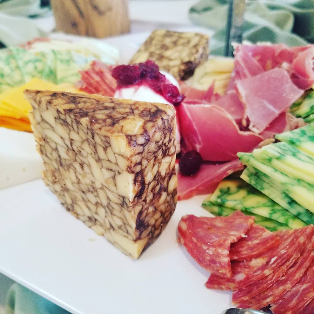 II Samuels Restaurant | restaurant | 2676, 351 E Henry St, Spartanburg, SC 29302, USA | 8645965080 OR +1 864-596-5080