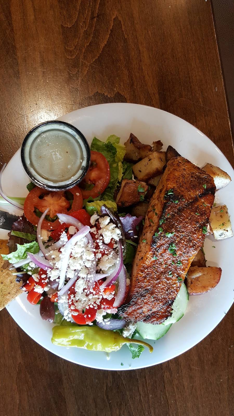 Tazikis Mediterranean Cafe | restaurant | 2020 Gunbarrel Rd Suite 120, Chattanooga, TN 37421, USA | 4234434479 OR +1 423-443-4479