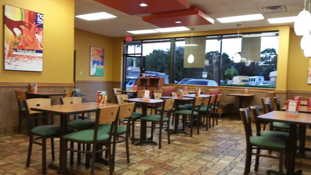 Popeyes Louisiana Kitchen | restaurant | 2660 S Hwy 17-92, Sanford, FL 32771, USA | 4073218883 OR +1 407-321-8883