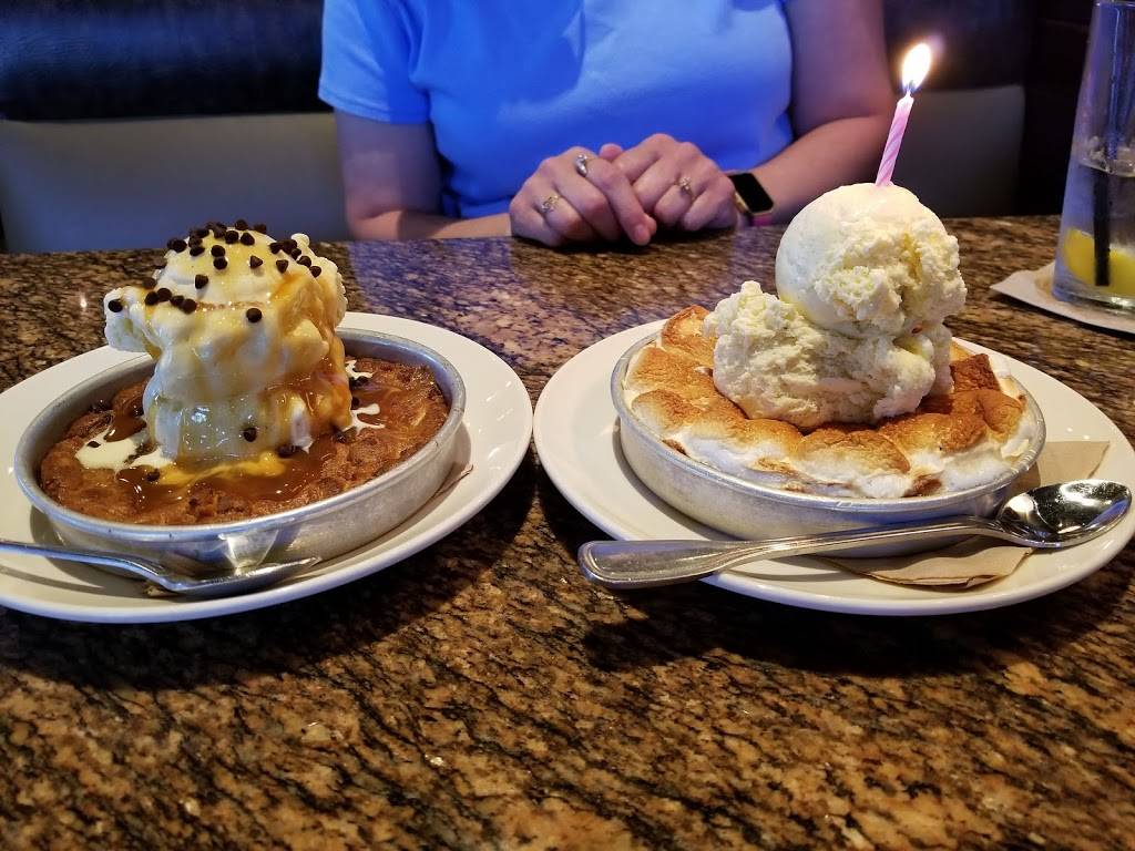 BJs Restaurant & Brewhouse | restaurant | 4502 S Steele St Ste 1500, Tacoma, WA 98409, USA | 2534721220 OR +1 253-472-1220