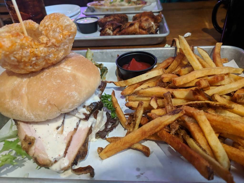 Myron Mixons Pitmaster Barbeque | restaurant | 220 N Lee St, Alexandria, VA 22314, USA | 7035353340 OR +1 703-535-3340