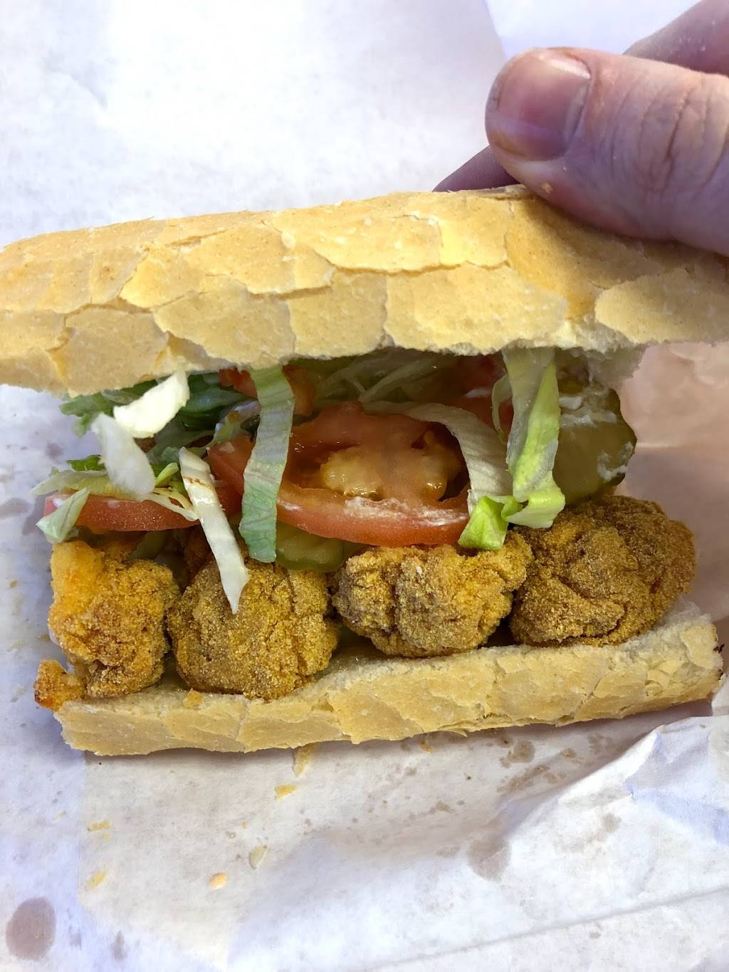 Mikes Po Boys | meal takeaway | 1006 E Worthey St, Gonzales, LA 70737, USA | 2256474746 OR +1 225-647-4746
