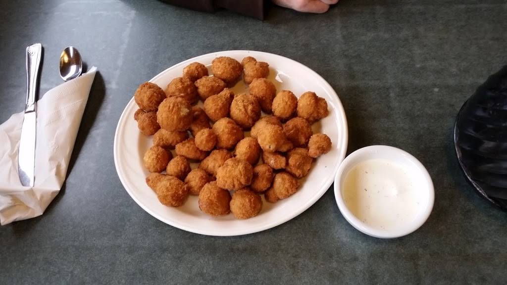 Parkway | Family Restaurant | restaurant | 1221 Ann St, Madison, WI 53713, USA | 6082552355 OR +1 608-255-2355