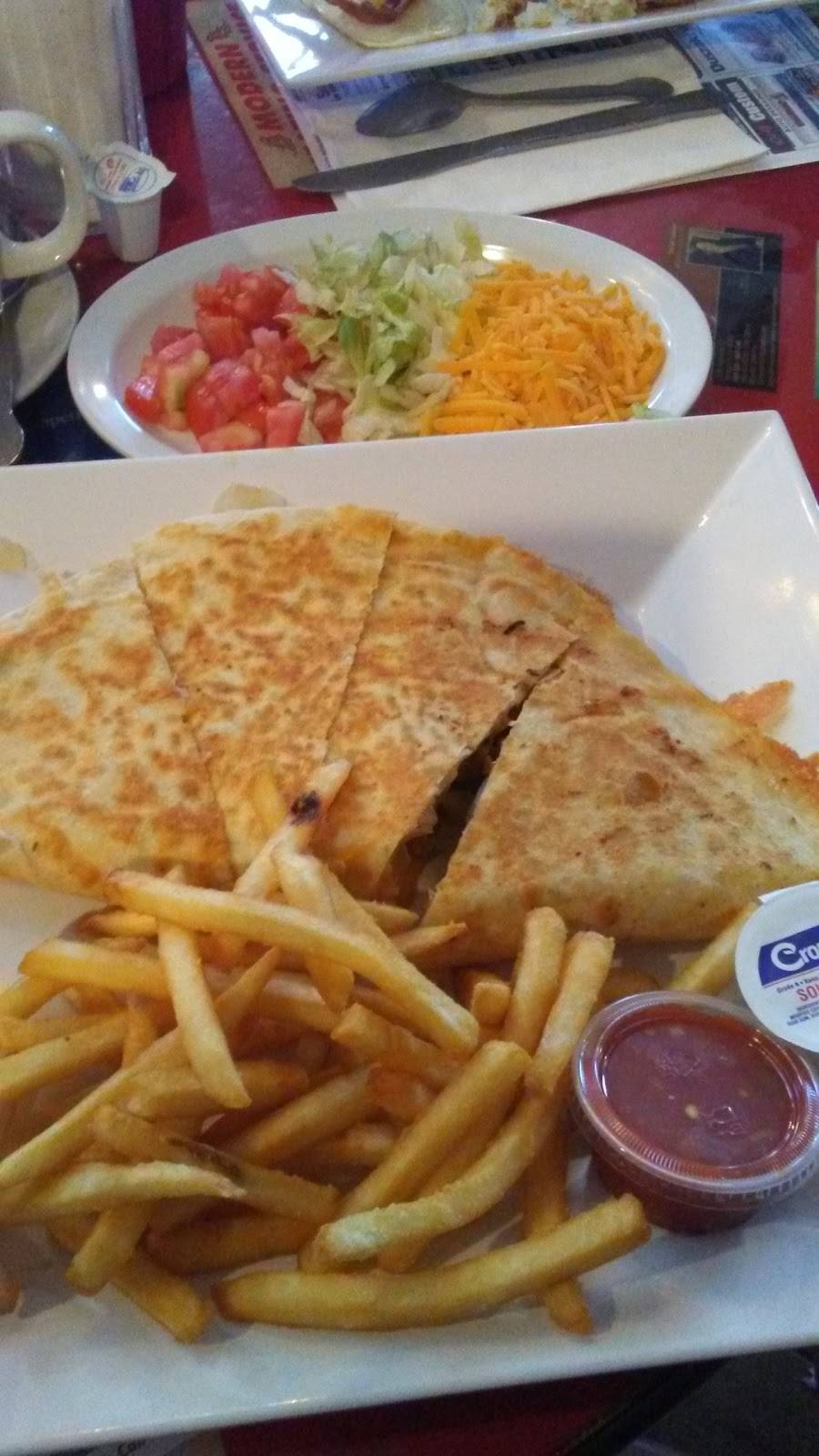 Bridgeton Family Diner | restaurant | 825 N Pearl St, Bridgeton, NJ 08302, USA | 8564551010 OR +1 856-455-1010