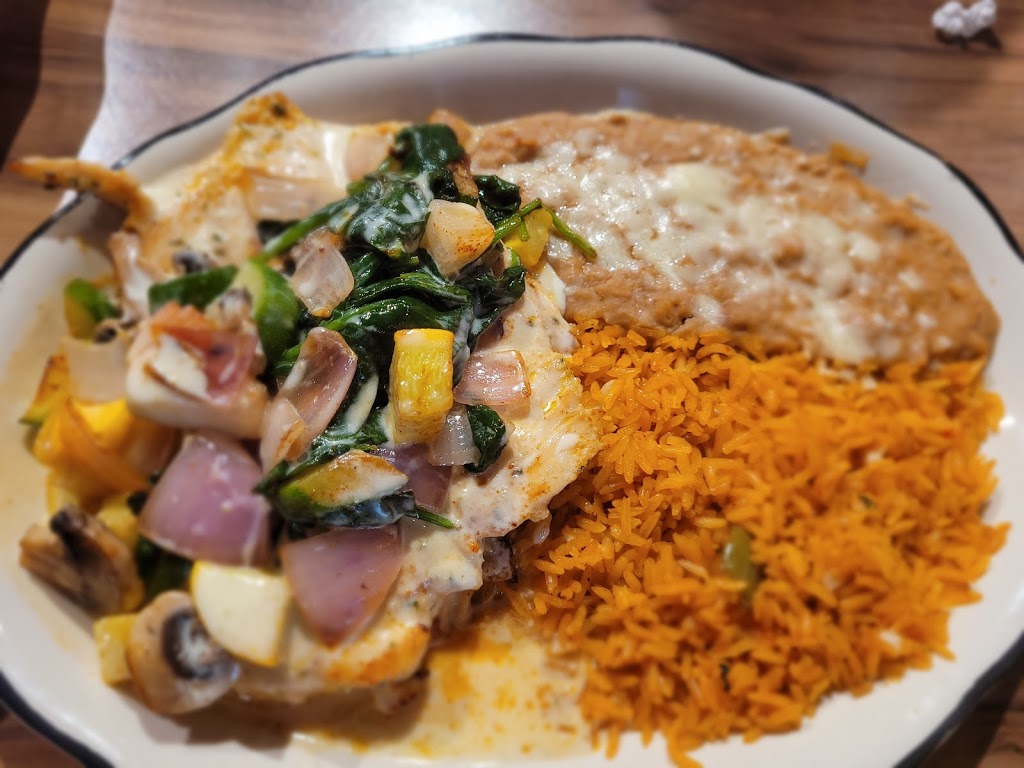 Rey Azteca Central Park | restaurant | 1287 Carl D. Silver Pkwy, Fredericksburg, VA 22401, USA | 5403884296 OR +1 540-388-4296
