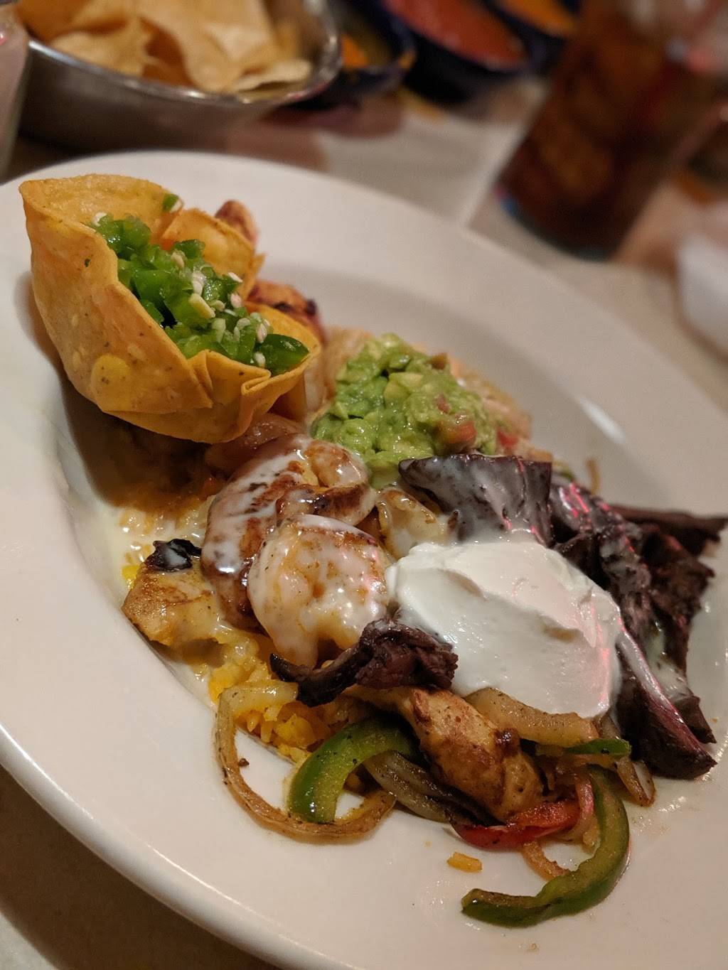 La Parrilla Mexican Restaurant | restaurant | 29 South Marietta Pkwy SW, Marietta, GA 30060, USA | 7704270055 OR +1 770-427-0055