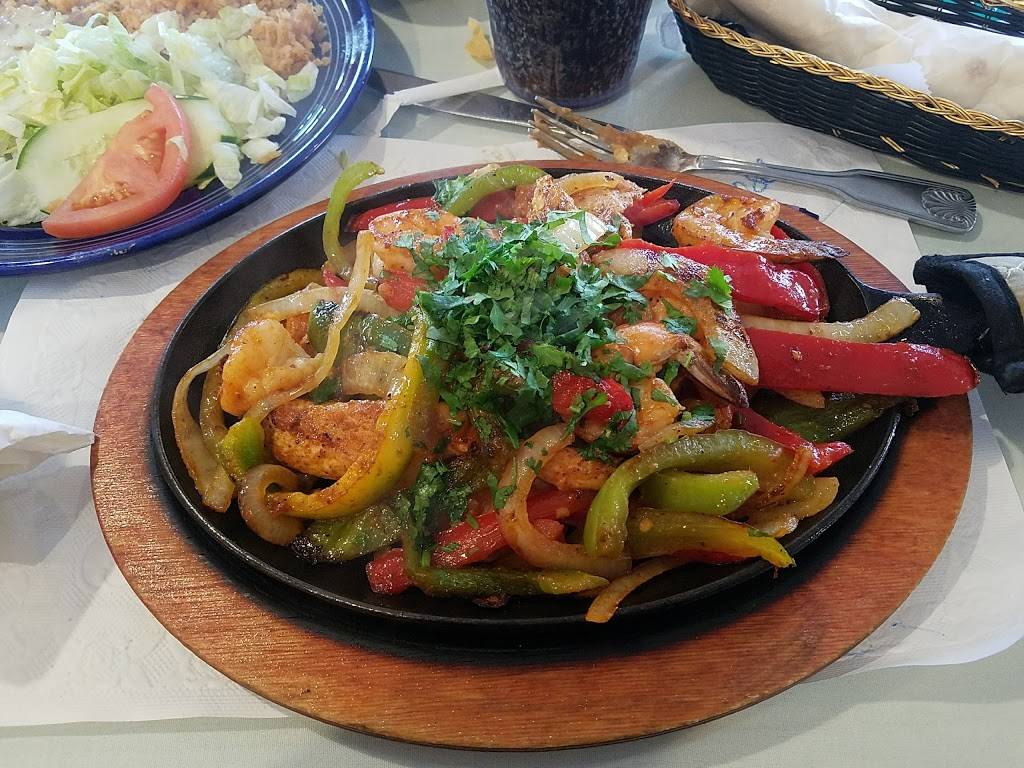 La Estrella | restaurant | 2363 Whitson St, Selma, CA 93662, USA | 5593189396 OR +1 559-318-9396