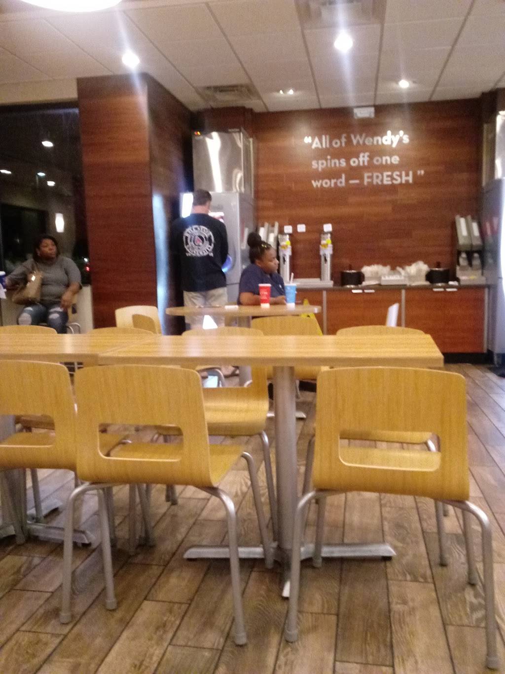 Wendys | restaurant | 2815 Raleigh Rd Pkwy W, Wilson, NC 27896, USA | 2523990010 OR +1 252-399-0010