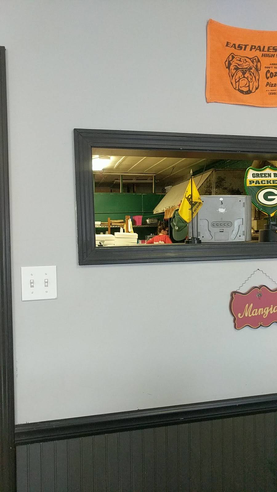 Cozzas Pizza Shop | restaurant | 57 Walnut St, East Palestine, OH 44413, USA | 3304261955 OR +1 330-426-1955