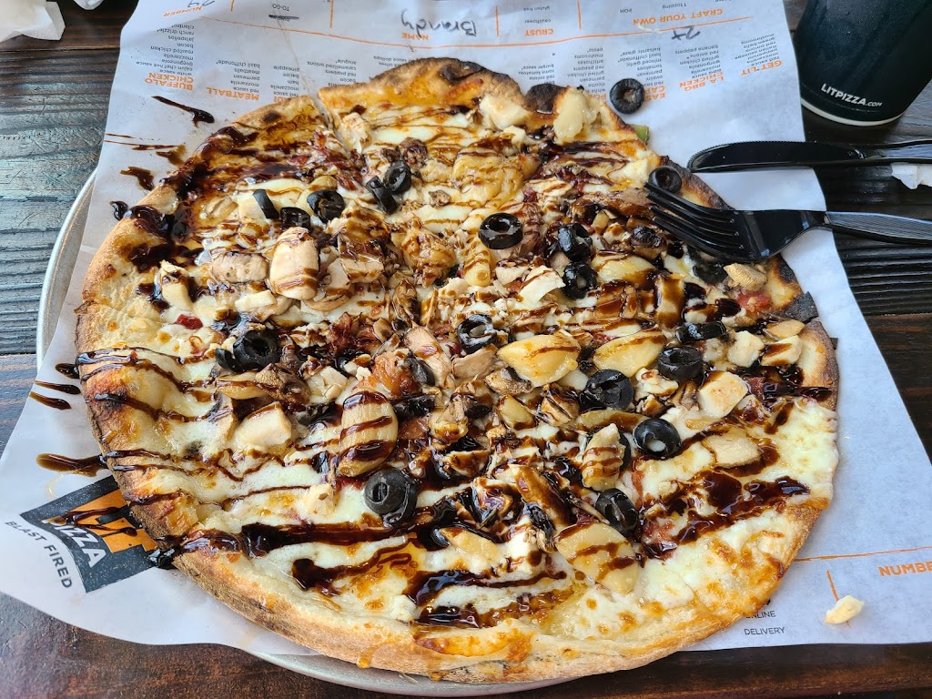 Lit Pizza - Central | restaurant | 9850 Sullivan Rd, Baton Rouge, LA 70818, USA | 2254785005 OR +1 225-478-5005