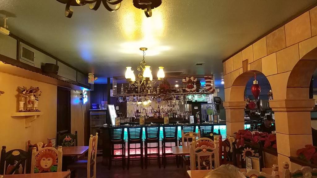 El Jardin Restaurant | restaurant | 7849 Harrisburg Blvd, Houston, TX 77012, USA | 7139213633 OR +1 713-921-3633