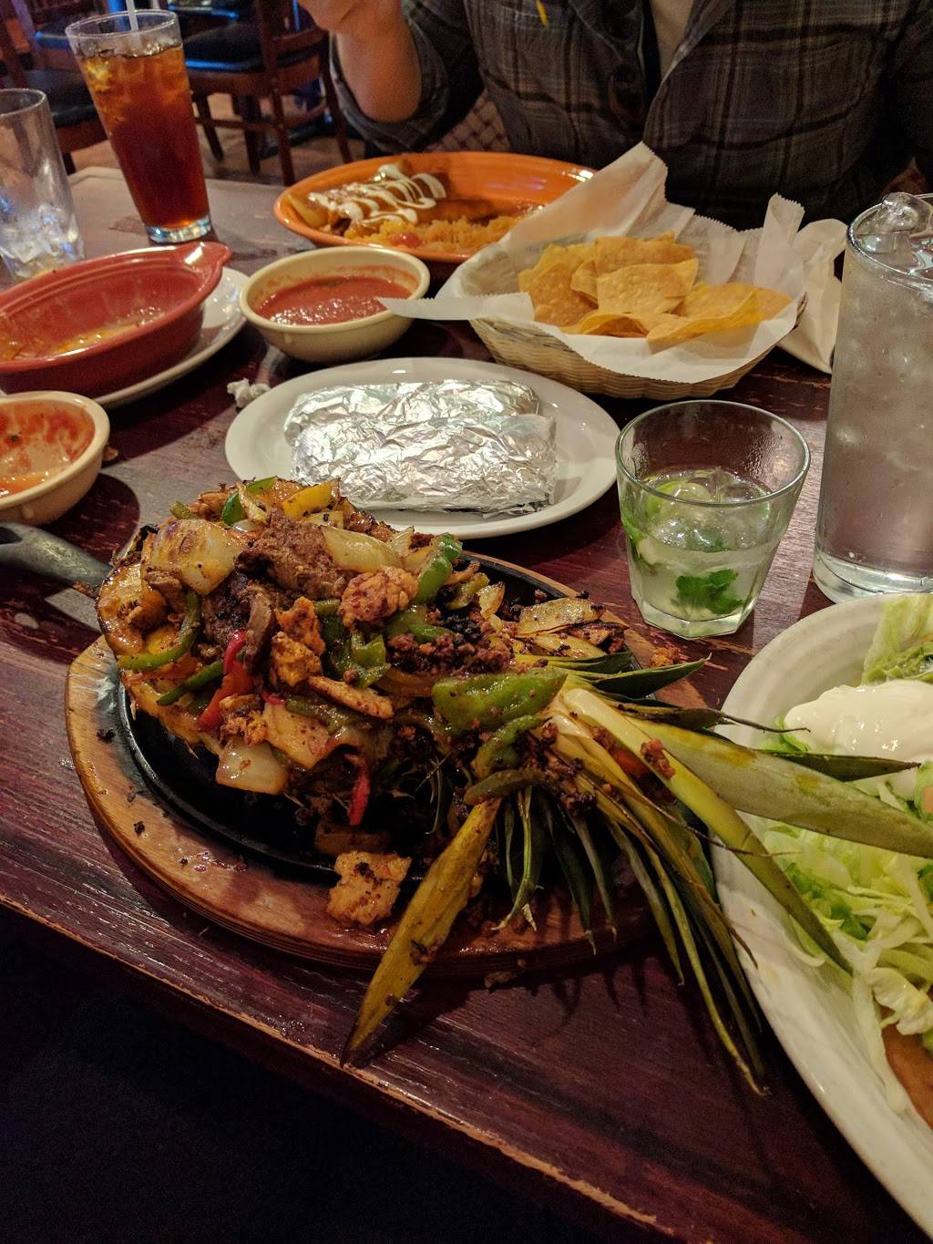 Las Trancas | restaurant | 1051 S Main St, Woodstock, VA 22664, USA | 5404591622 OR +1 540-459-1622