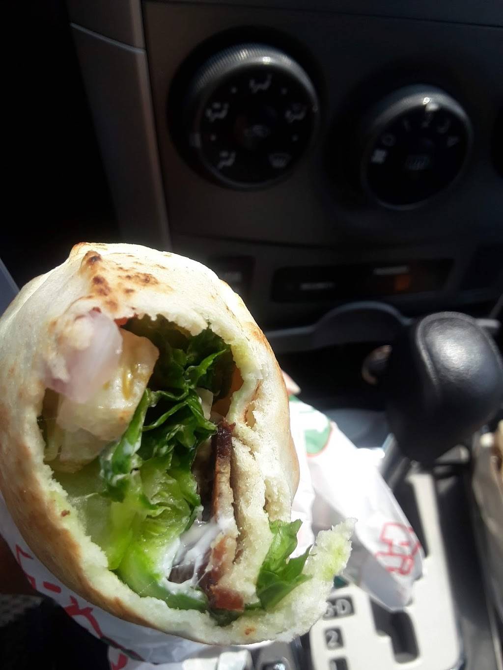 Pita Pit - Temporarily Closed | restaurant | 6929 N Willow Ave, Fresno, CA 93720, USA | 5592986777 OR +1 559-298-6777