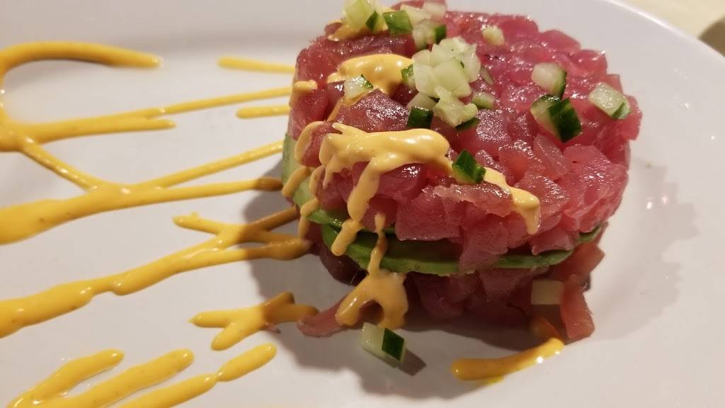 Lucky Pelican | restaurant | 6239 Lake Osprey Dr, Sarasota, FL 34240, USA | 9419070589 OR +1 941-907-0589