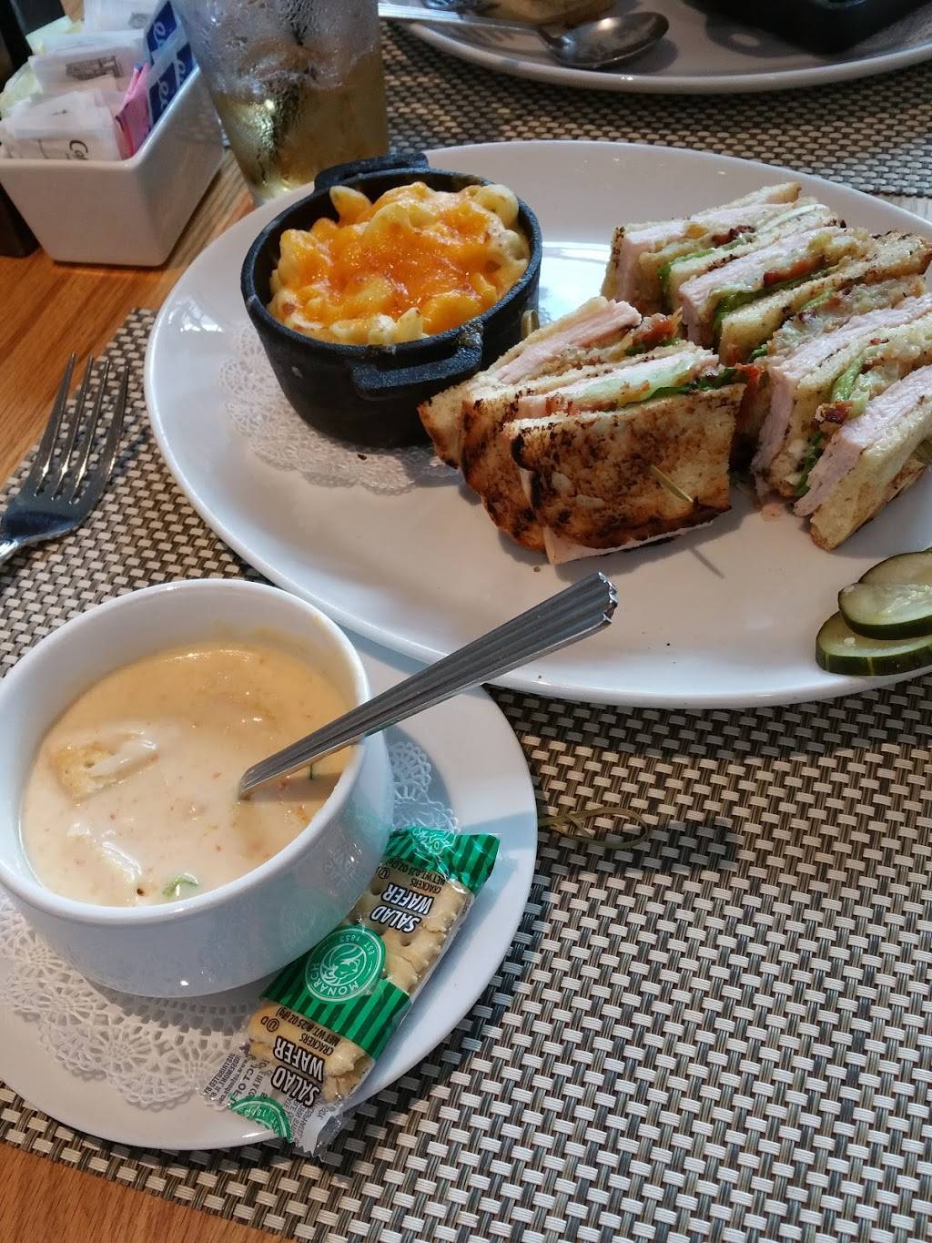 Sweetgrass Restaurant and Porch | restaurant | 4831 Tanger Outlet Blvd, North Charleston, SC 29418, USA | 8437444422 OR +1 843-744-4422