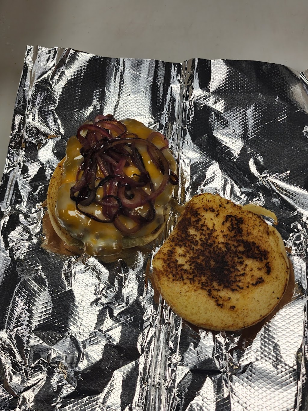 Slicez Pizza & chicken | restaurant | 4443 Cleveland St, Gary, IN 46408, USA | 2194875128 OR +1 219-487-5128