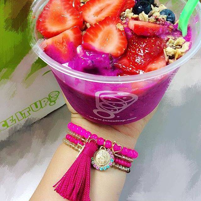 Juice It Up! | restaurant | 24303 Town Center Dr #130, Valencia, CA 91355, USA | 6616708817 OR +1 661-670-8817