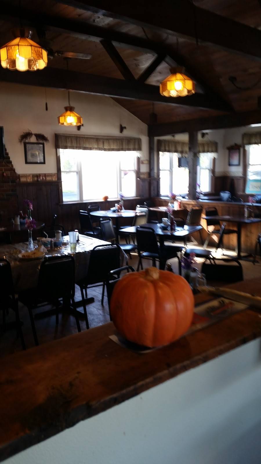 South Transit Family Restaurant | restaurant | 6703 S Transit Rd, Lockport, NY 14094, USA | 7163109377 OR +1 716-310-9377