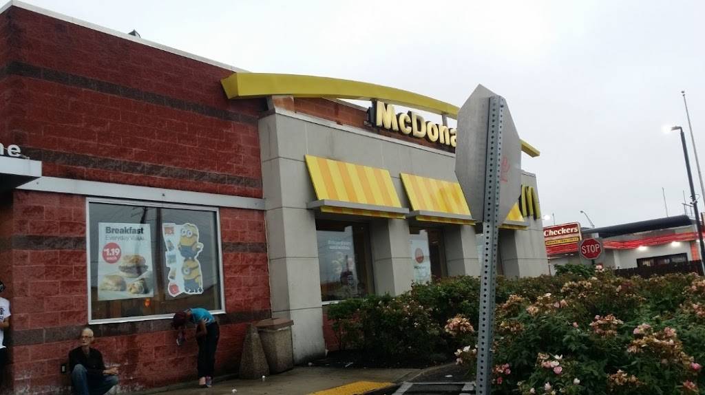 McDonalds | cafe | 200 W Lehigh Ave, Philadelphia, PA 19133, USA | 2154231144 OR +1 215-423-1144