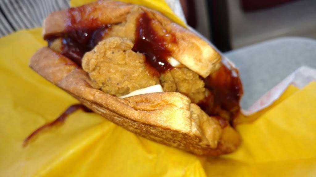 Whataburger | restaurant | 18190 Gulf Fwy, Friendswood, TX 77546, USA | 2814807476 OR +1 281-480-7476