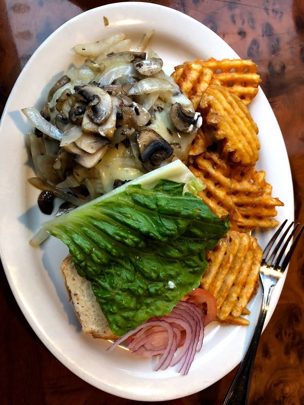 Silver Bullet Diner | restaurant | 6003 Albemarle Rd, Charlotte, NC 28212, USA | 7045320013 OR +1 704-532-0013