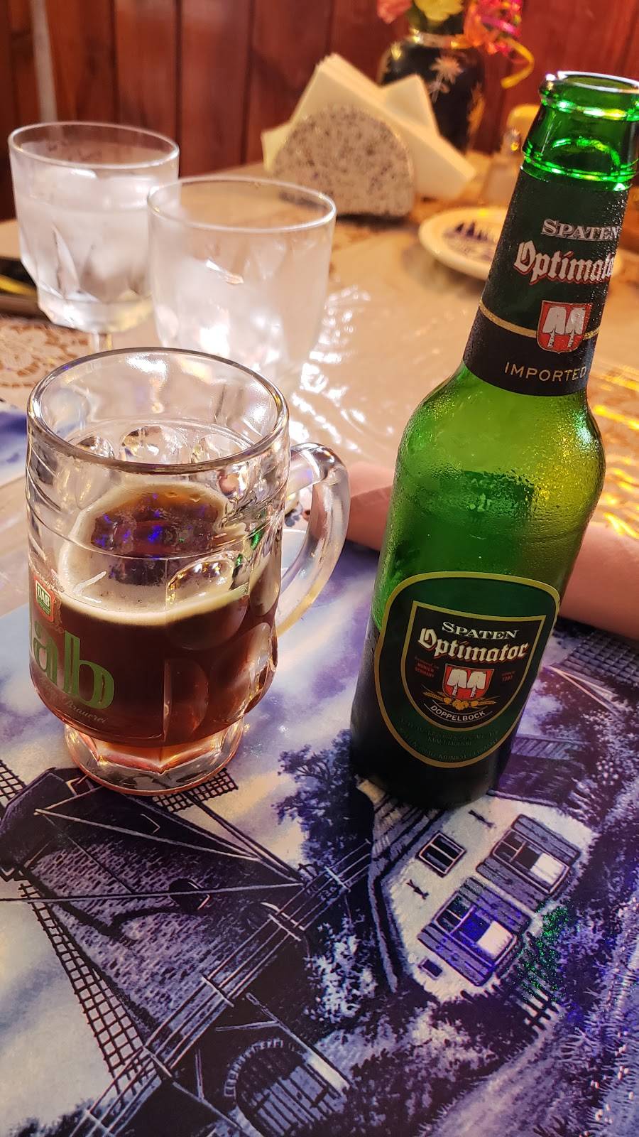 Der Jaeger | restaurant | 55 Purdytown Turnpike, Lakeville, PA 18438, USA | 5702268252 OR +1 570-226-8252