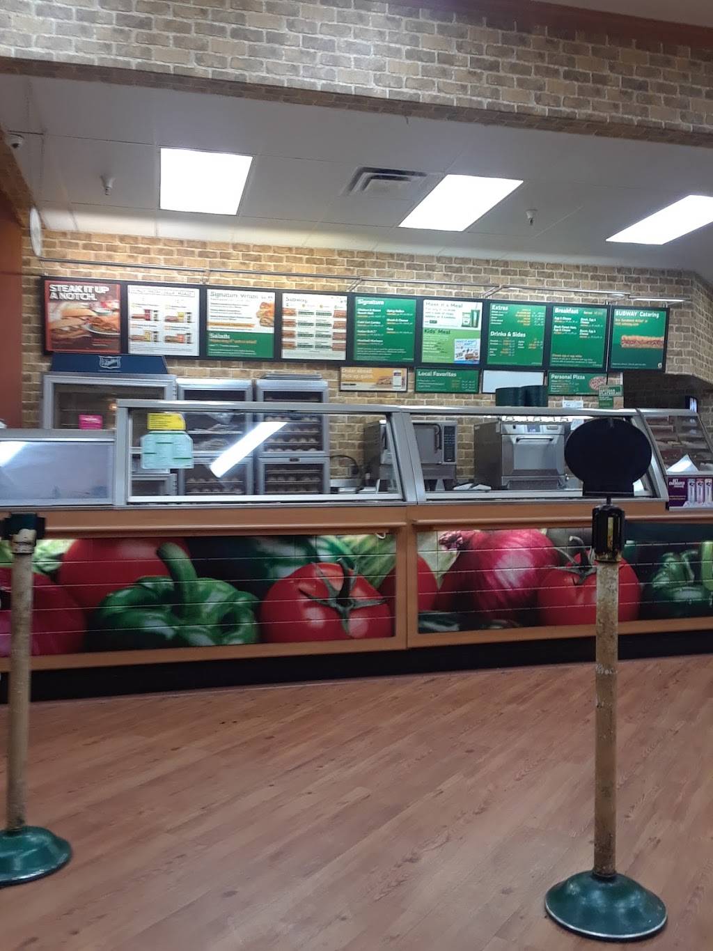 Subway | restaurant | 3101 W Princeton St, Orlando, FL 32808, USA | 4072953779 OR +1 407-295-3779