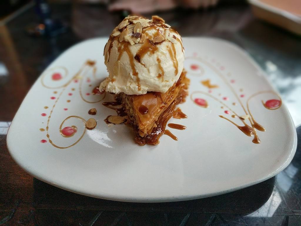 Dar Essalam | restaurant | 29585 Park Pl, Wilsonville, OR 97070, USA | 5036823600 OR +1 503-682-3600