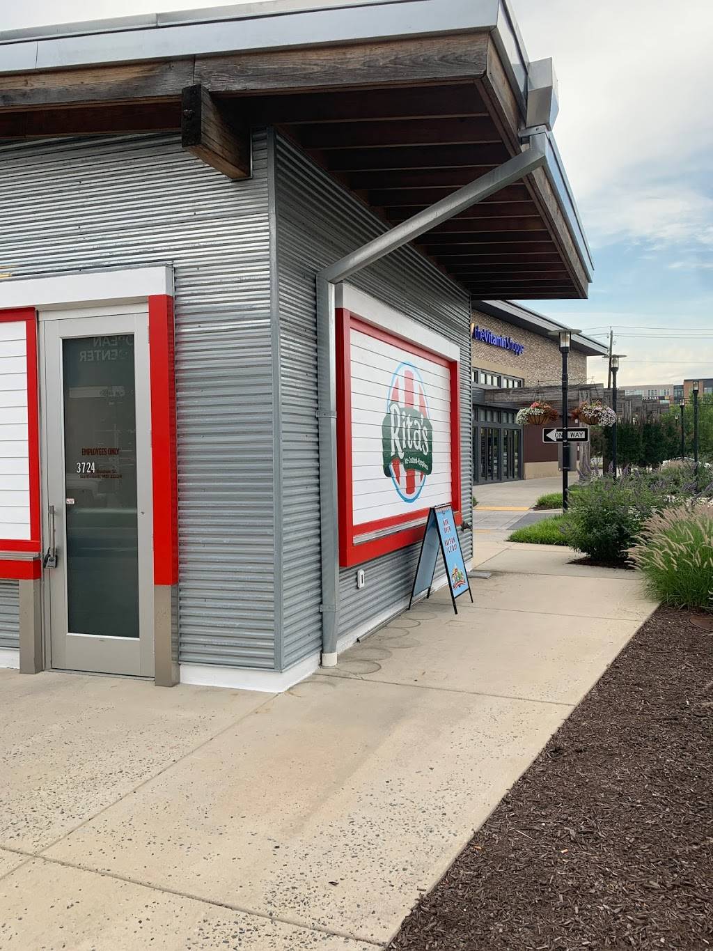 Ritas Italian Ice & Frozen Custard | restaurant | 3721 Boston St, Baltimore, MD 21224, USA | 4106757482 OR +1 410-675-7482