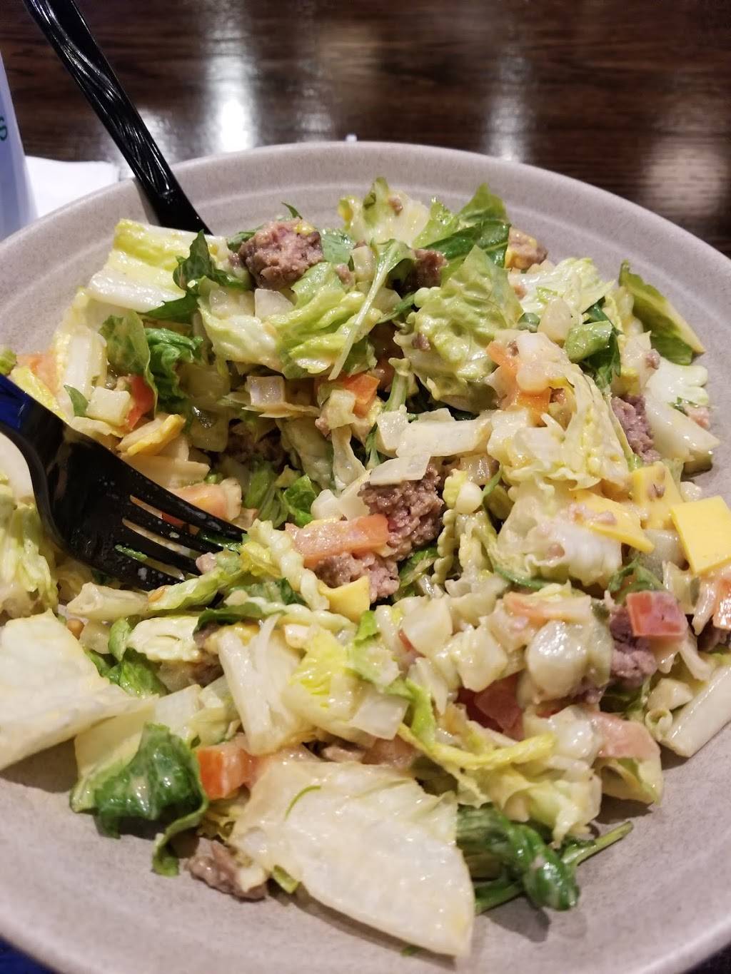 Wahlburgers | restaurant | 7105 Mills Civic Pkwy #160, West Des Moines, IA 50266, USA | 5152254885 OR +1 515-225-4885