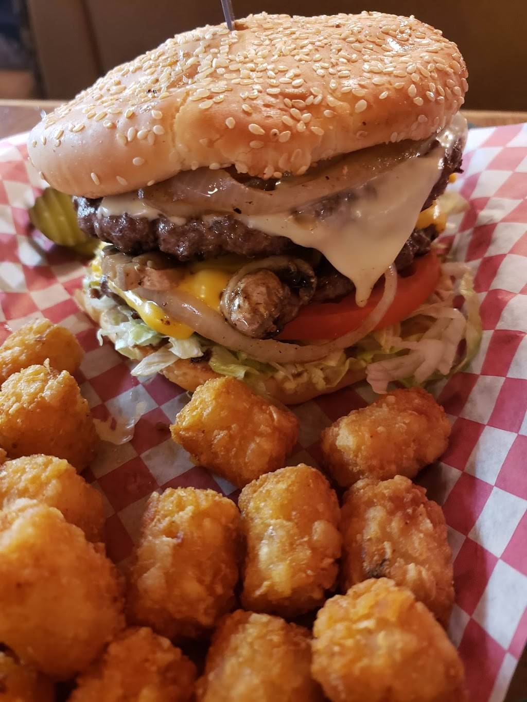 The Logger | restaurant | 42929 Old Highway 30, Astoria, OR 97103, USA | 5034586886 OR +1 503-458-6886