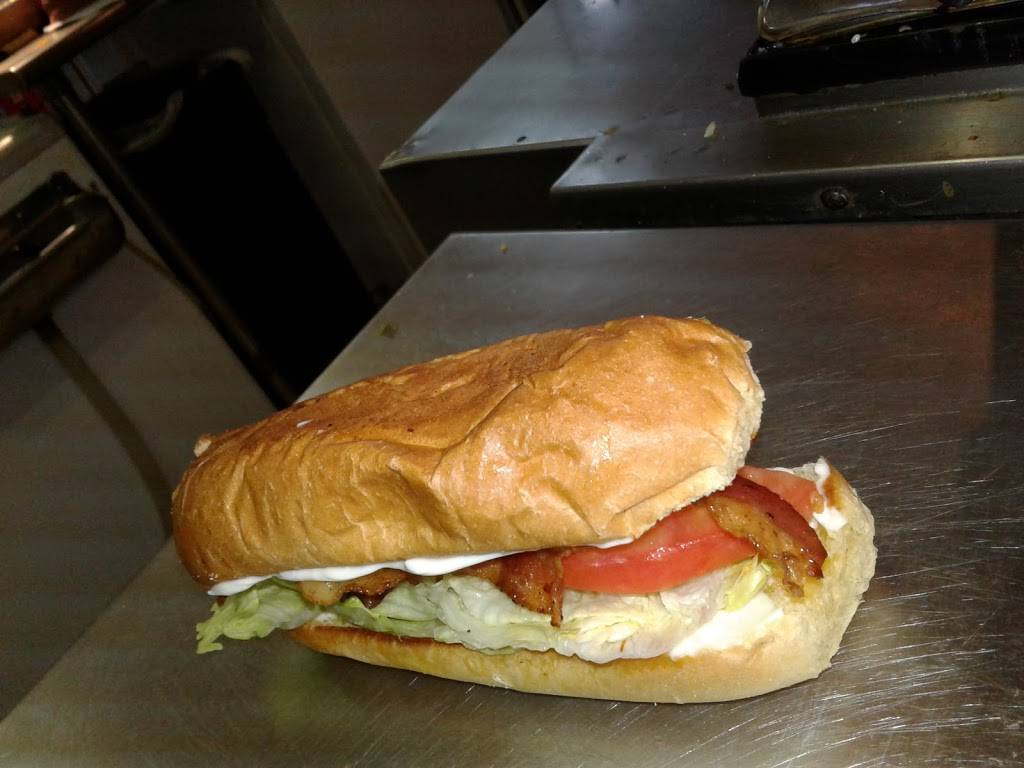 Silver Fox Grill | restaurant | 7444 Broad River Rd, Irmo, SC 29063, USA | 8037490611 OR +1 803-749-0611