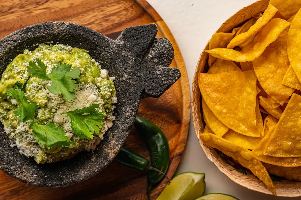 UPTOWN 66 Taqueria | restaurant | 6600 Biscayne Blvd, Miami, FL 33138, USA | 3059607117 OR +1 305-960-7117